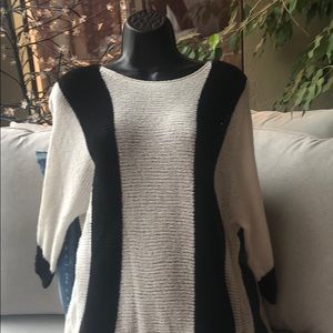 Lightweight Summer color block sweater